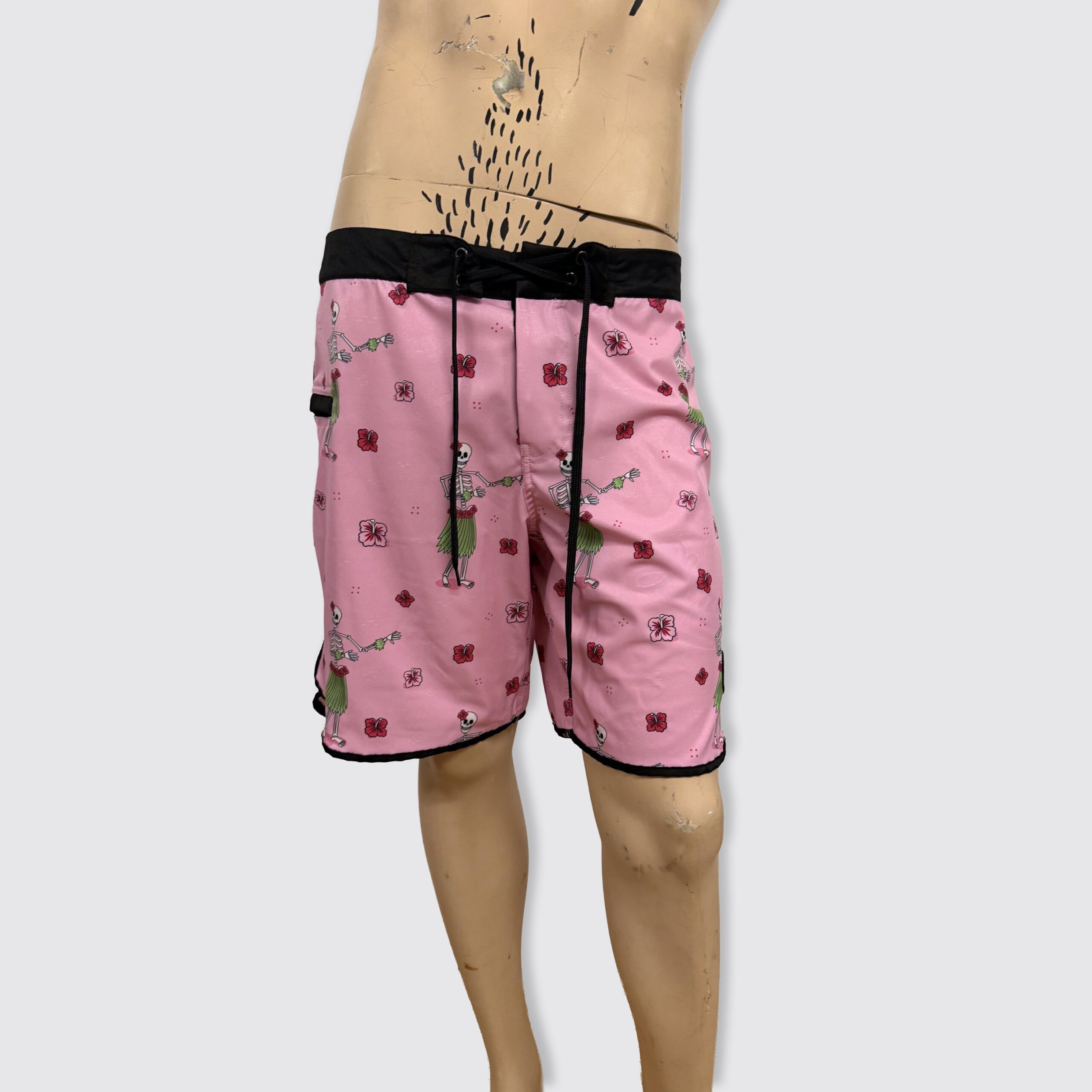 KYMA Trunk // Hula Doll Skeleton